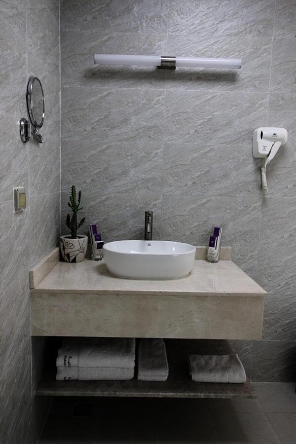 Farah Hotel Apartment Masqat Buitenkant foto